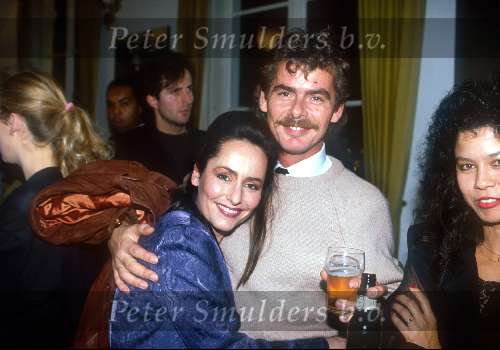 Amsterdam 30 november 1989
Premiere PURPER met Angela Groothuizen hier samen met 
haar broer Jos Groothuizen
