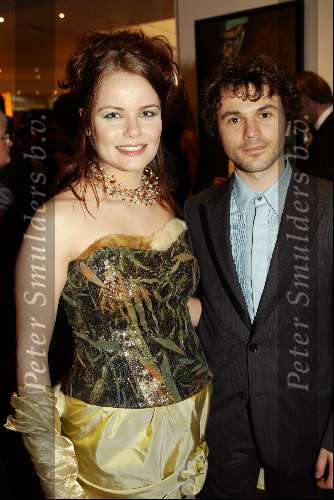 Scheveningen 4 april 2004
Premiere Lion King in Kurhaus.
Angela Schijf zwanger met man