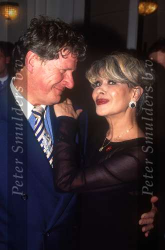 19 December 1994
Anneke Gronloh 35 jaar artiest
Willbrord Frequin