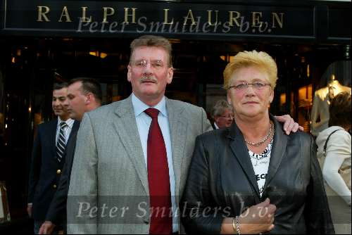 amsterdam 17 april 2003
receptie ralph lauren store op pc
Arie v Eijden met vrouw