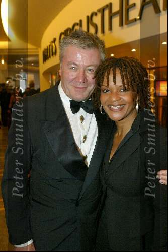 Scheveningen 4 april 2004
Premiere Lion King in Kurhaus.
Barry Stevens met Ruth Jacoth
