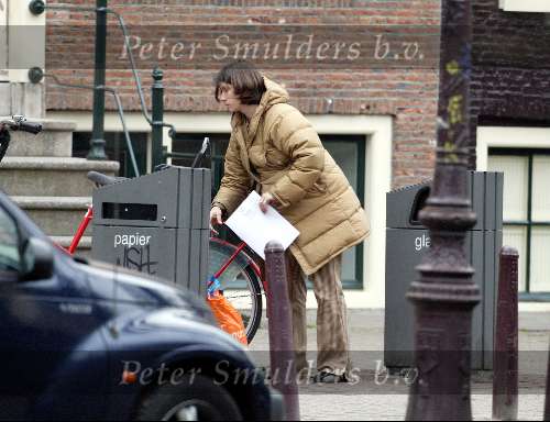 Amsterdam 4 april 2003
Vrouw van Beau v Erven Dorens zwanger