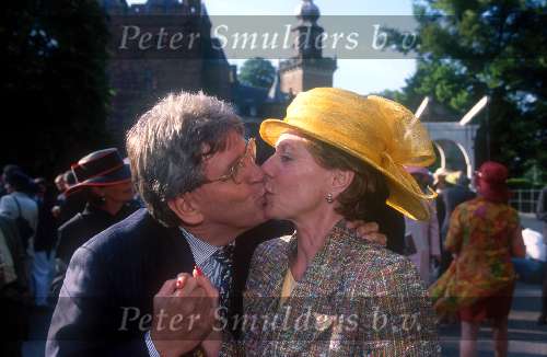 Bram Peper en Neelie Kroes getrouwd