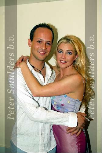 Amsterdam 28 april 2003
optredens voor warchild.
Hein Gerrits en brigitte nijman