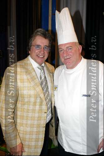 Rotterdam 13 april 2004
Presentatie cd Lee Towers in Hotel New York.
Lee Towers met Cas Spijkers