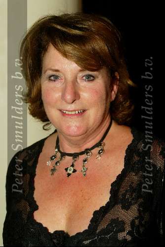 Den Bosch 2 december 2002
Premiere Tel uit je winst 
Catherine Keyl