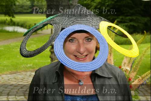 Breukelen 11 juni 2002
Haringparty Neijenrode
Catherine Keyl met speciale hoed