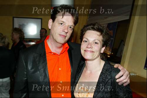 Amsterdam 19 april 2004
Premiere in Oranje in Amsterdam Arena.
Cees Prins met vrouw
