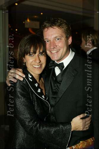 Scheveningen 4 april 2004
Premiere Lion King in Kurhaus.
Cilly Dartell met Albert Verlinden