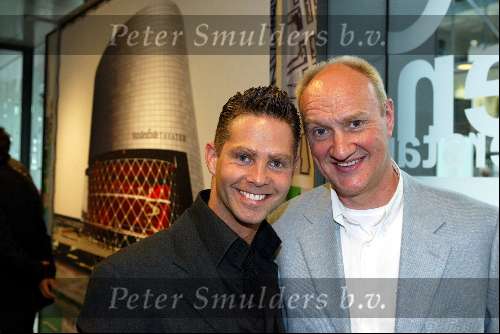 Amsterdam 21 april 2004
Presentatie nieuwe Joop v d Ende Theater in Amsterdam.
Danny de Munk en Henk Poort