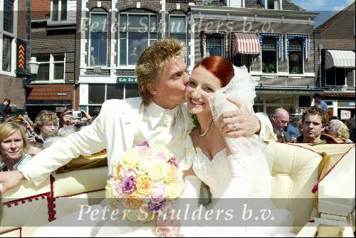 Vlaardingen 20 april 2004
Winston Post en Denise v Rijswijk trouwen op stadhuis Vlaardingen.