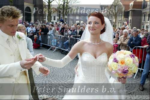 Vlaardingen 20 april 2004
Winston Post en Denise v Rijswijk trouwen op stadhuis Vlaardingen.