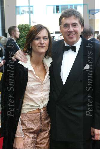 Scheveningen 4 april 2004
Premiere Lion King in Kurhaus.
Ed Nijpels met vrouw