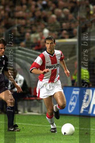 Eindhoven  23 oktober 1999
PSV-Fc Twente 2-2
Ernest Faber