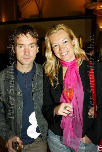 Amsterdam 19 april 2004
Presentatie cd voor Unicef in Hotel Americain.
Esther Hart met vriend