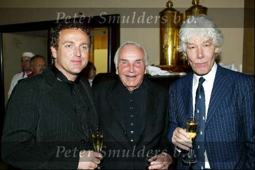 Amsterdam 19 april 2004
Presentatie cd voor Unicef in Hotel Americain.
Eddy Doornbos Gordon en Paul v Vliet