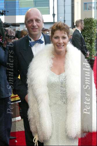 Scheveningen 4 april 2004
Premiere Lion King in Kurhaus.
Haye v d Heyden met vrouw