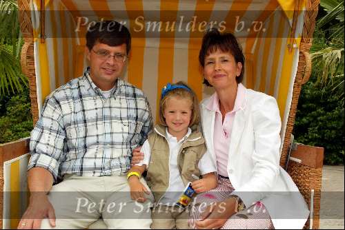 Kaatsheuvel 22 juni 2003
opening nieuwe show efteling
jan peter balkenende met vrouw en dochter