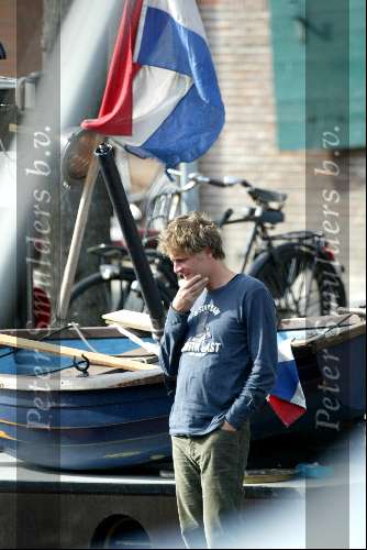 Amsterdam 12 april 2004
Jeroen Pauw en Daphne Bunskoek op woonboot.