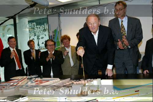 Amsterdam 21 april 2004
Presentatie nieuwe Joop v d Ende Theater in Amsterdam.
Joop v d Ende
