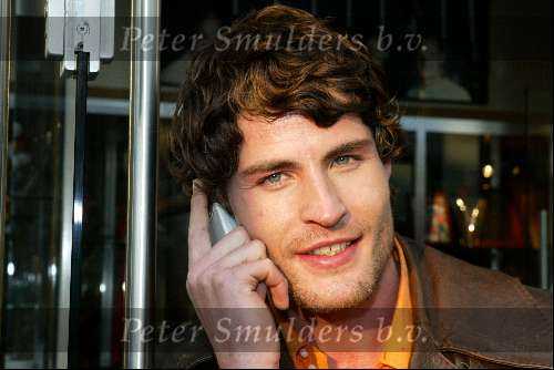Amsterdam 19 april 2004
Premiere in Oranje in de Amsterdam Arena.
Koert Jan de Bruin met gsm