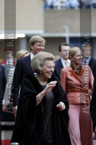 Scheveningen 29 april 2004
65e verjaardag van Pieter v Vollenhoven in het circustheater.
Koningin Beatrix