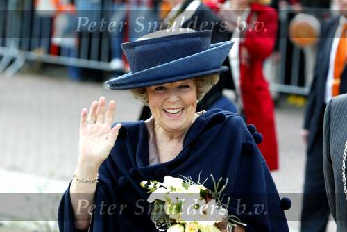 Groningen 30 april 2004
Koninginnedag 2004 in Warffum (Groningen)
Koningin Beatrix