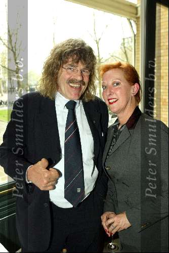 Amsterdam 19 april 2004
Presentatie cd voor Unicef in Hotel Americain.
Loes Luca en Bennie Jolink