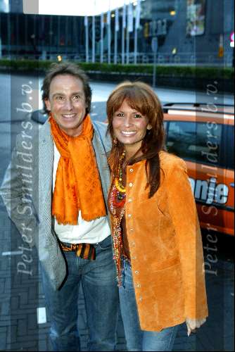 Amsterdam 19 april 2004
Premiere in Oranje in de Amsterdam Arena.
Leontine Borsato en Marco Borsato en Frank Wisse