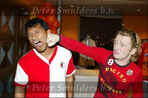 Amsterdam 19 april 2004
Premiere in Oranje in Amsterdam Arena.
Martin Schwab met Feyenoord shirt