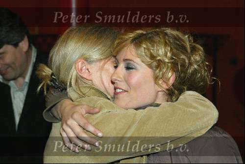 Hilversum 3 april 2004
Finale Idols in studio 22.
Maud Idols met moeder