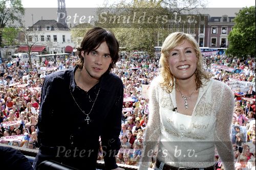 Utrecht 26 april 2004
Persconferentie Idols finalisten Maud Idols en Boris Idols in  schouwburg Utrecht.