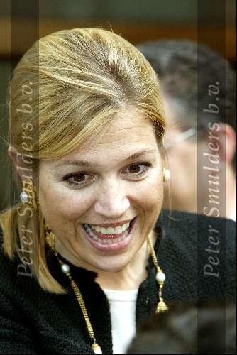 Amsterdam 21 april 2004
Prinses Maxima op bezoek bij huiskamer project in Amsterdam
