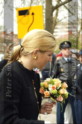 Amsterdam 21 april 2004
Prinses Maxima op bezoek bij huiskamer project in Amsterdam