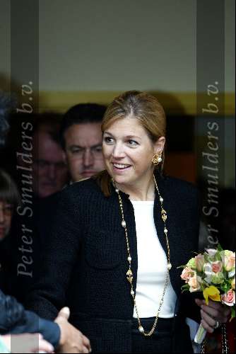 Amsterdam 21 april 2004
Prinses Maxima op bezoek bij huiskamer project in Amsterdam