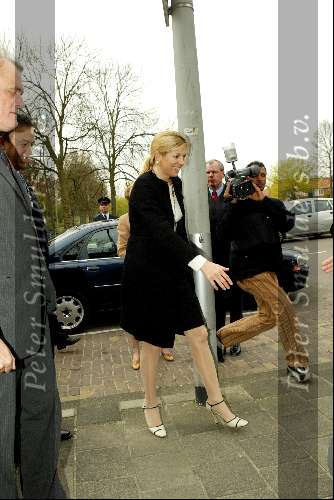 Amsterdam 21 april 2004
Prinses Maxima op bezoek bij huiskamer project in Amsterdam