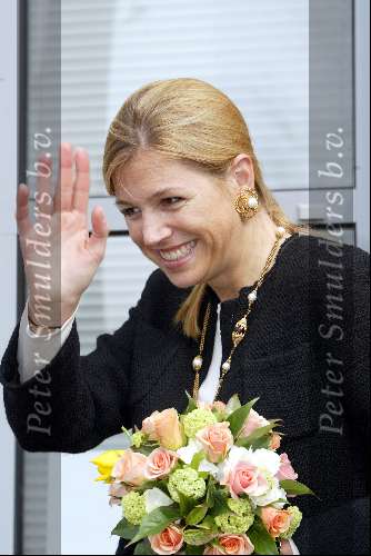 Amsterdam 21 april 2004
Prinses Maxima op bezoek bij huiskamer project in Amsterdam