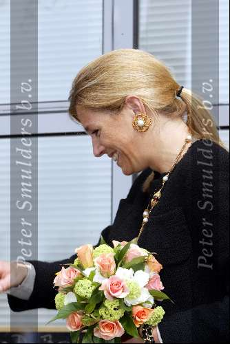 Amsterdam 21 april 2004
Prinses Maxima op bezoek bij huiskamer project in Amsterdam