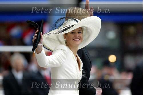 Delft 24 april 2004
Trouwen Prins Friso en Mabel Wisse Smit in stadhuis Delft.
Maxima met Prins Willem Alexander