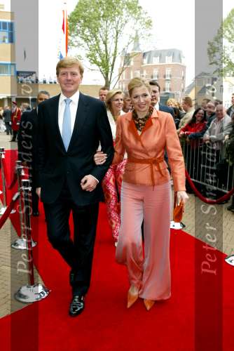 Scheveningen 29 april 2004
65e verjaardag van Pieter v Vollenhoven in het circustheater.
Prinses Maxima en Prins Willem Alexander