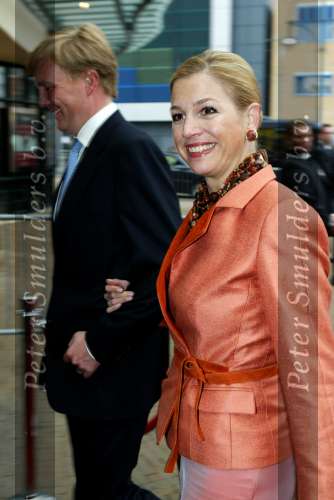 Scheveningen 29 april 2004
65e verjaardag van Pieter v Vollenhoven in het circustheater.
Prinses Maxima en Prins Willem Alexander
