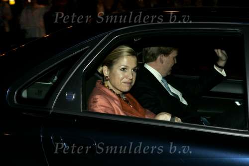 Scheveningen 29 april 2004
65e verjaardag van Pieter v Vollenhoven in het circustheater.
Maxima en Prins Willem Alexander