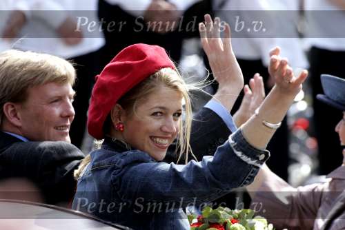 Groningen 30 april 2004
Koninginnedag 2004 in Warffum (Groningen)
Prinses Maxima in koets
