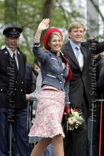 Groningen 30 april 2004
Koninginnedag 2004 in Warffum (Groningen)
Prinses Maxima   met Prins Willem Alexander