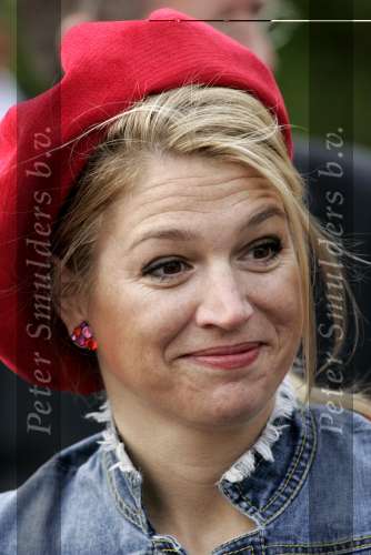 Groningen 30 april 2004
Koninginnedag 2004 in Warffum (Groningen)
Prinses Maxima