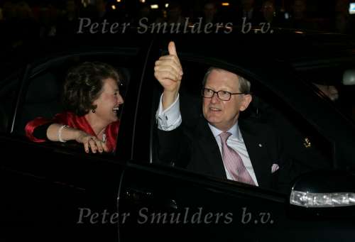 Scheveningen 29 april 2004
65e verjaardag van Pieter v Vollenhoven in het circustheater.
Prinses Margriet met Pieter v Vollenhoven