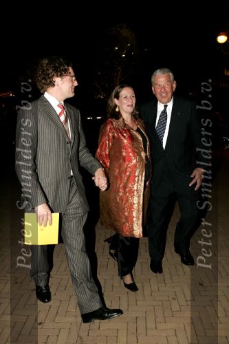 Scheveningen 29 april 2004
65e verjaardag van Pieter v Vollenhoven in het circustheater.
Prins Bernhard jr met Prinses Annette zwanger
