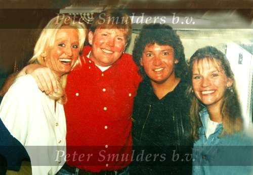 Amsterdam10 april 2004
Rene Froger met Natasja Froger en Prins Willem Alexander en Emily Bremers.