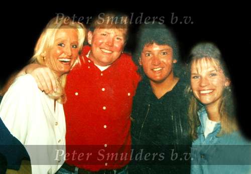 Amsterdam10 april 2004
Rene Froger met Natasja Froger en Prins Willem Alexander en Emily Bremers.