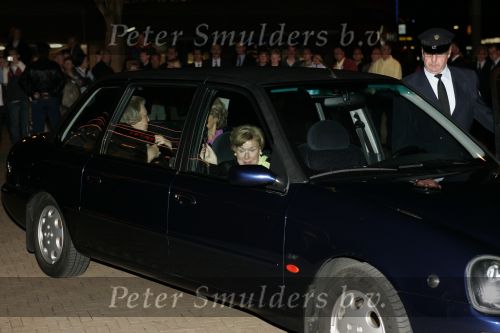 Scheveningen 29 april 2004
65e verjaardag van Pieter v Vollenhoven in het circustheater.
Prinses Christina met Prinses Irene en Koningin Beatrix